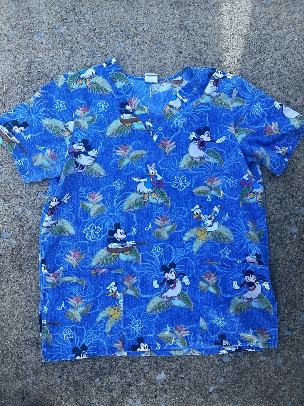 Vintage Disney scrub top M